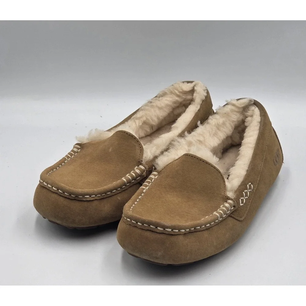UGG Ansley Slippers Womens 5 Chestnut Sheepskin Moccasin Cozy - Picture 2 of 12